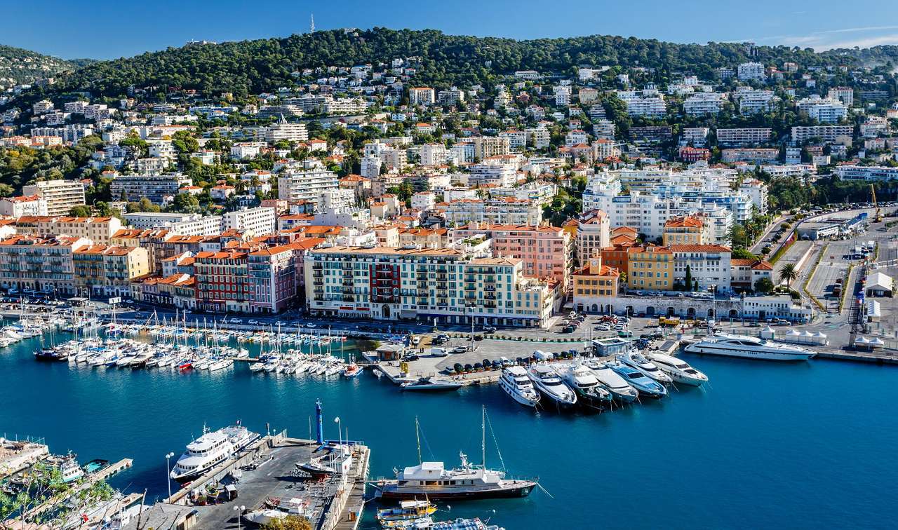 Panorama Nicei z widokiem na port (Francja) puzzle online ze zdjęcia