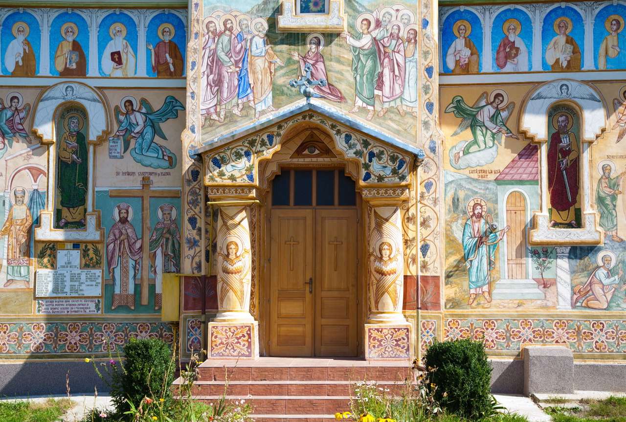 Cerkiew w prowincji Hunedoara (Rumunia) puzzle online