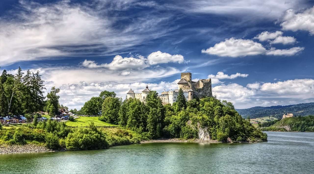 Zamek Dunajec w Niedzicy (Polska) puzzle online ze zdjęcia