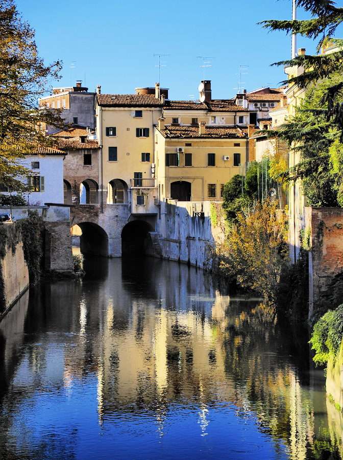 Mantua, miasto otoczone jeziorami (Włochy) puzzle online
