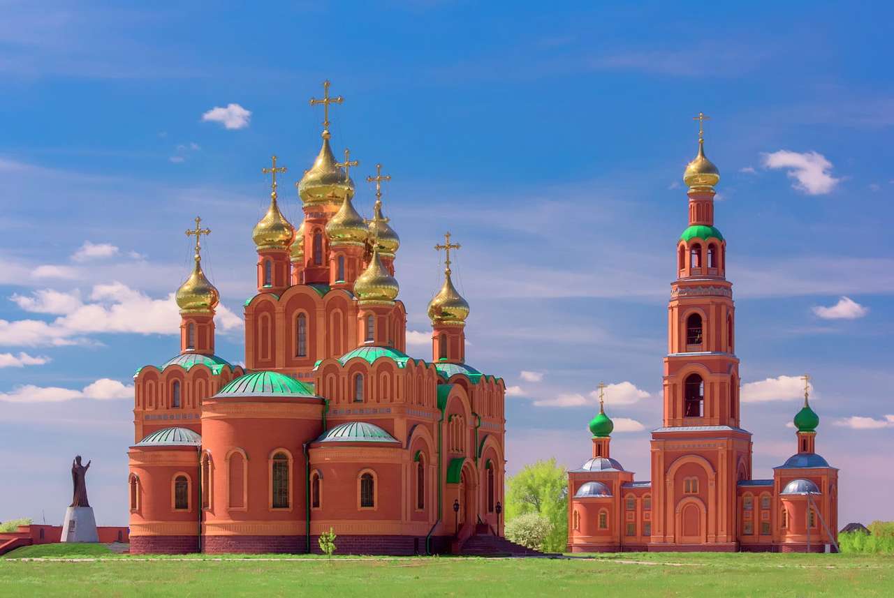 Klasztor Achairsky (Rosja) puzzle ze zdjęcia