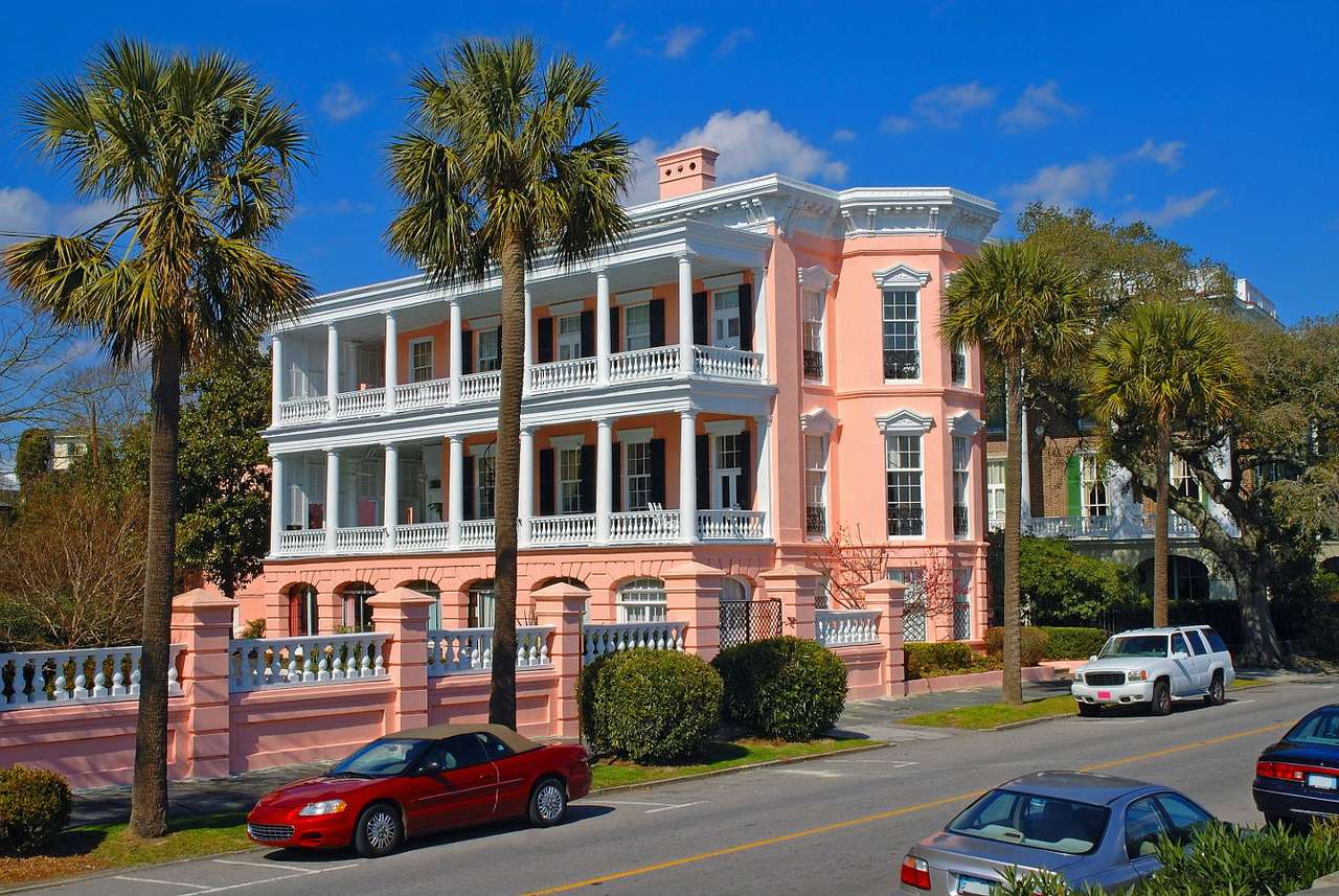 Różowa rezydencja w Charleston (USA) puzzle