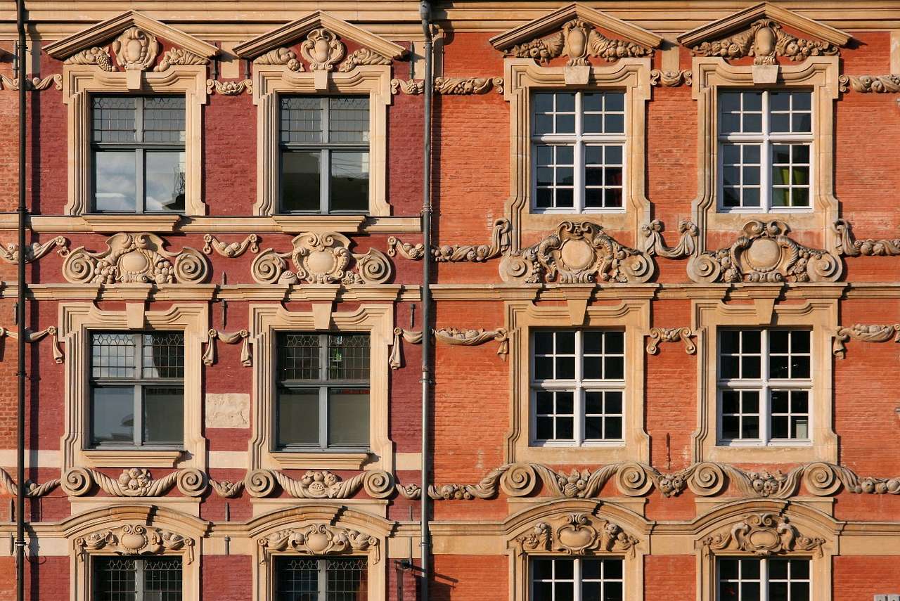 Dekorowane fasady kamienic w Lille (Francja) puzzle online ze zdjęcia