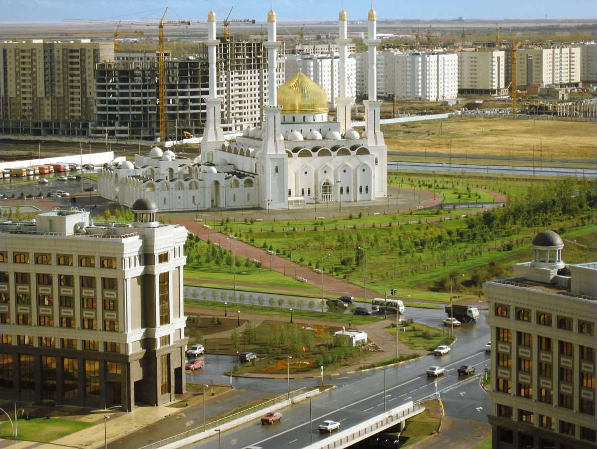 Meczet Nur-astana w Astanie (Kazachstan) puzzle online ze zdjęcia
