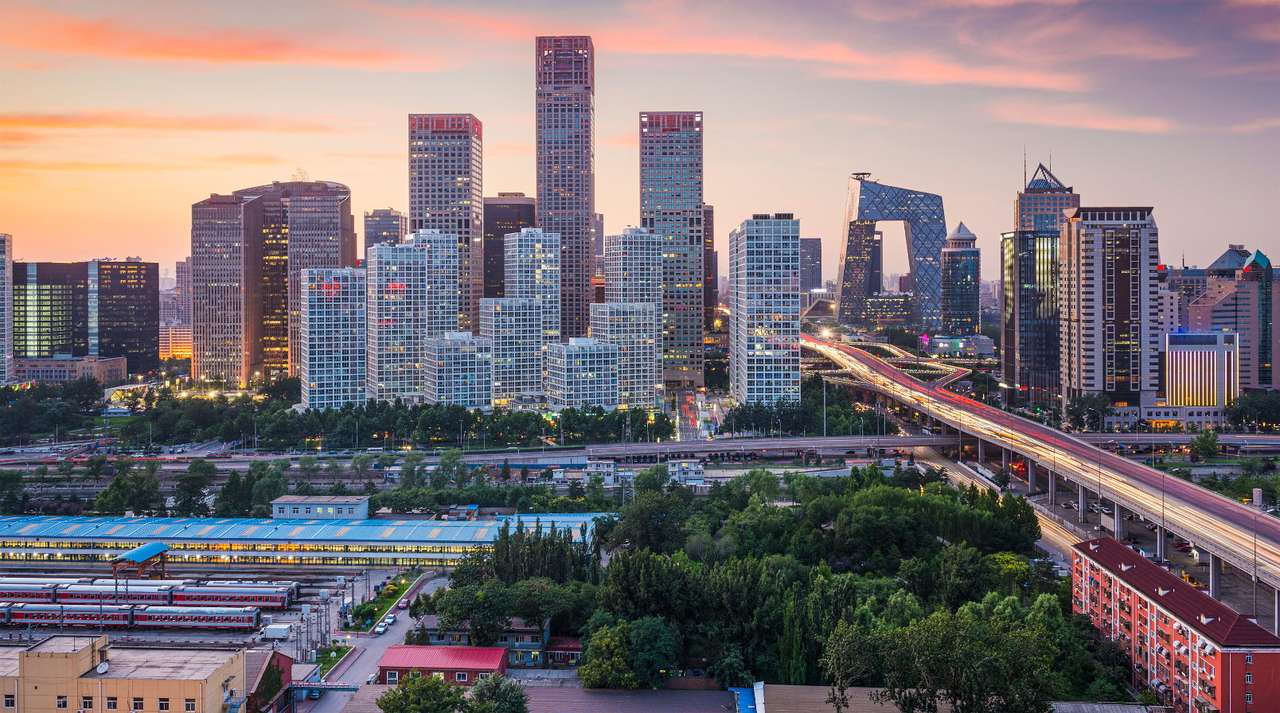 Panorama Pekinu z wieżowcami (Chiny) puzzle online ze zdjęcia