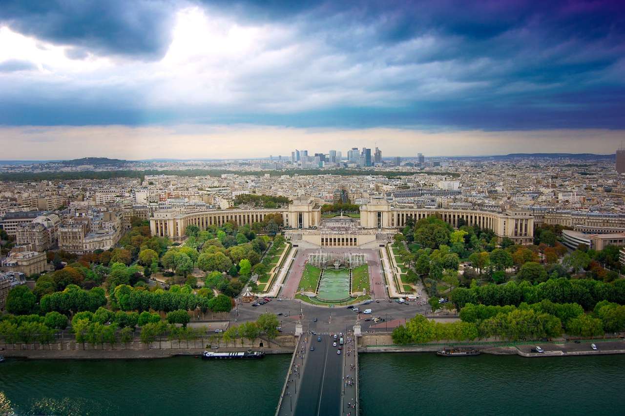 Plac Trocadéro w Paryżu (Francja) puzzle online