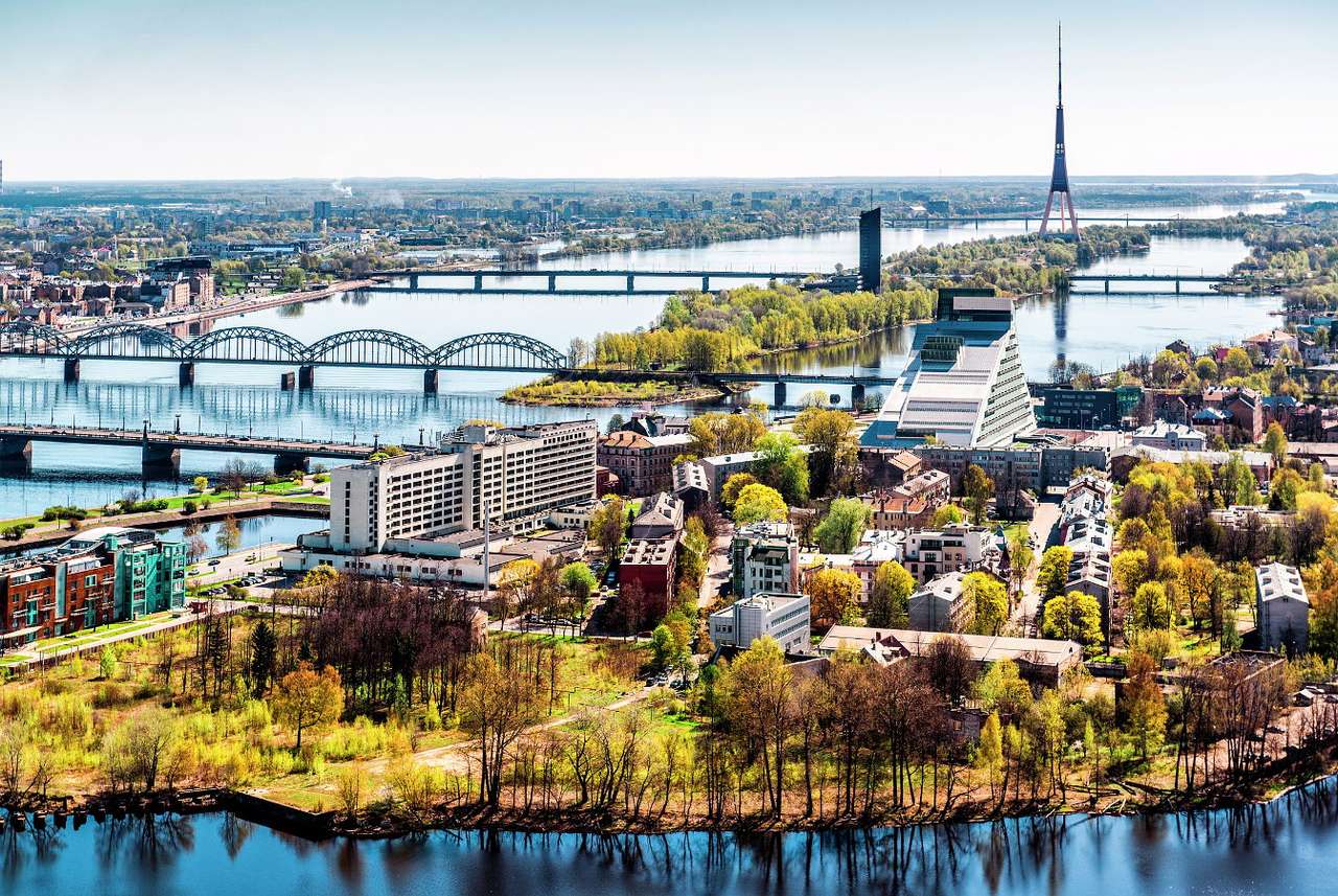 Most i wieża telewizyjna na Dźwinie (Łotwa) puzzle online