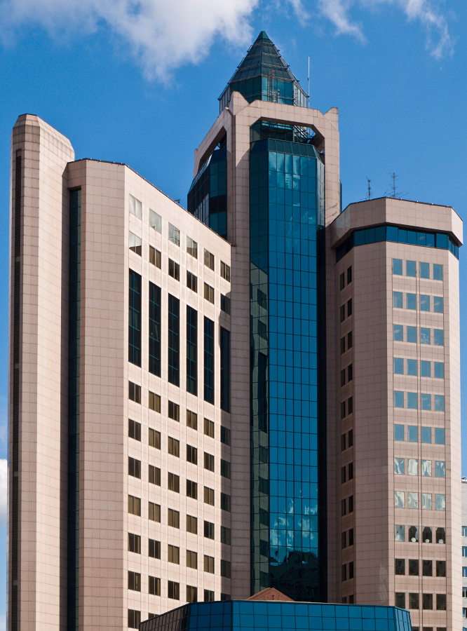 Gmach Federalnej Służby Podatkowej w Moskwie (Rosja) puzzle ze zdjęcia