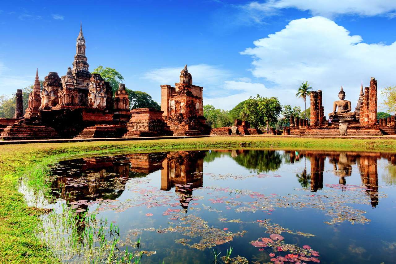 Ruiny w mieście Sukhothai (Tajlandia) puzzle