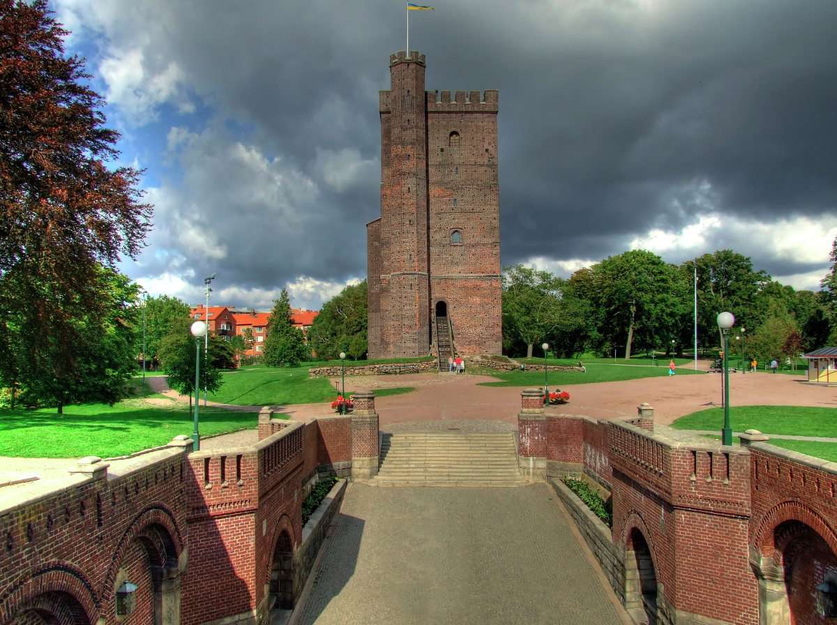 Wieża Kärnan w Helsingborg (Szwecja) puzzle online