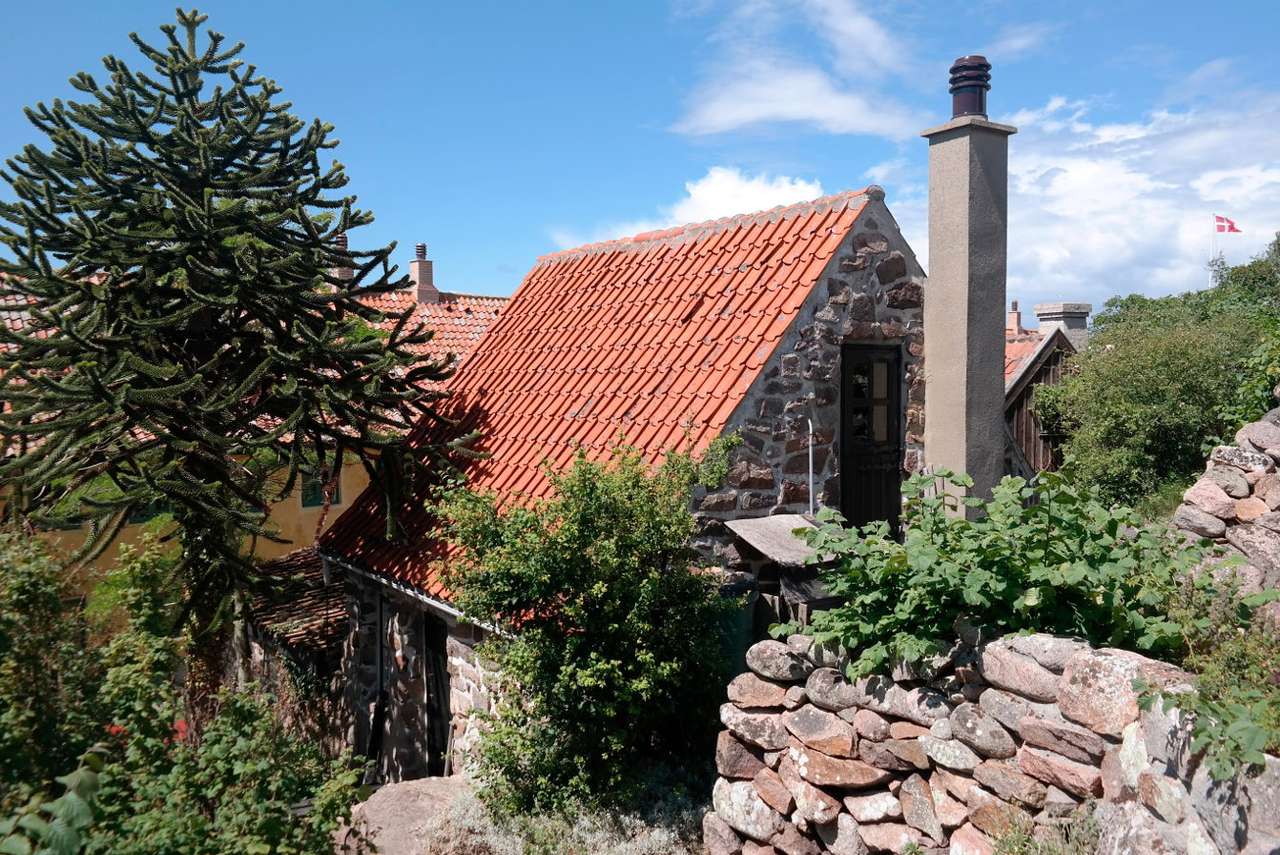 Kamienny dom na Christiansø (Dania) puzzle online