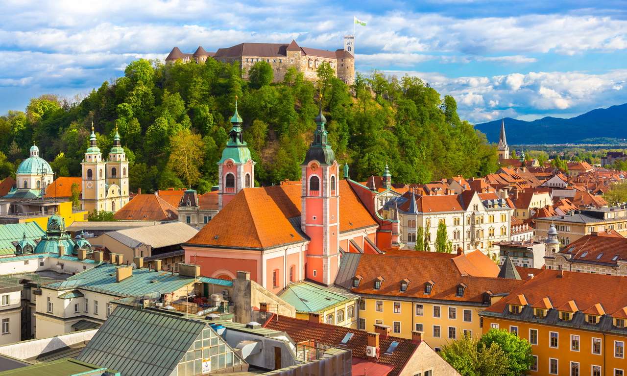Panorama starego miasta Lublany (Słowenia) puzzle ze zdjęcia