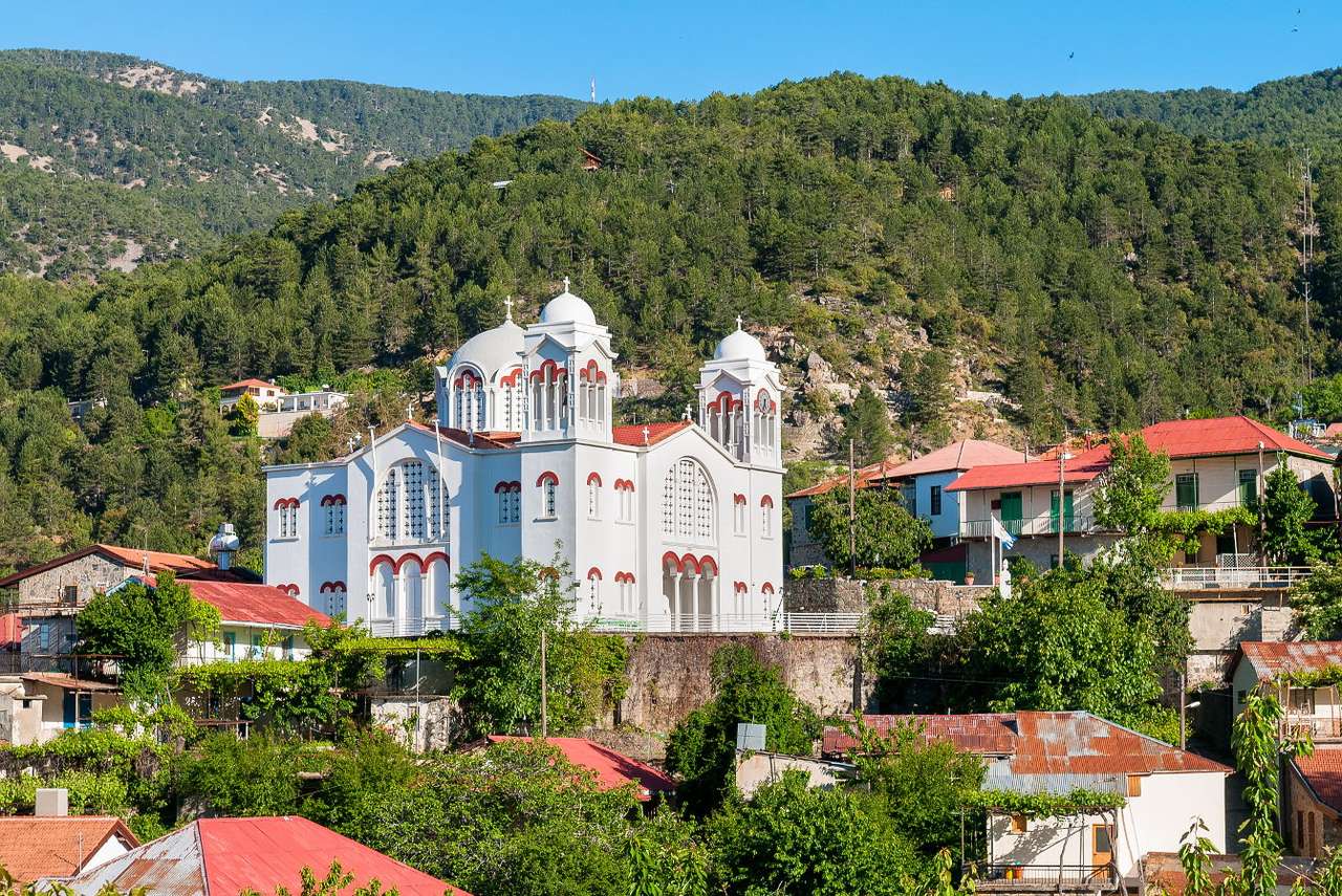 Kościół Świętego Krzyża w Pedoulas (Cypr) puzzle online