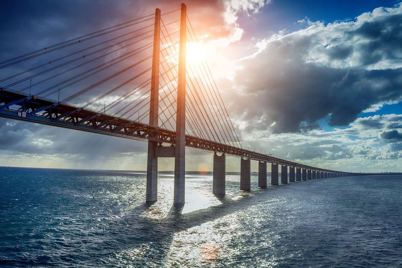 Most nad Sundem (Dania/Szwecja) puzzle ze zdjęcia