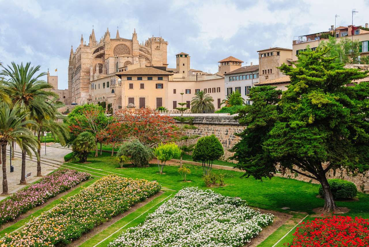 Ogrody katedry La Seu (Hiszpania) puzzle ze zdjęcia