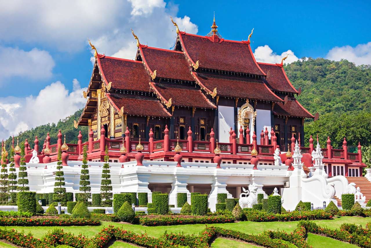 Pawilon w Ogrodach Królewskich Rajapruek (Tajlandia) puzzle online ze zdjęcia