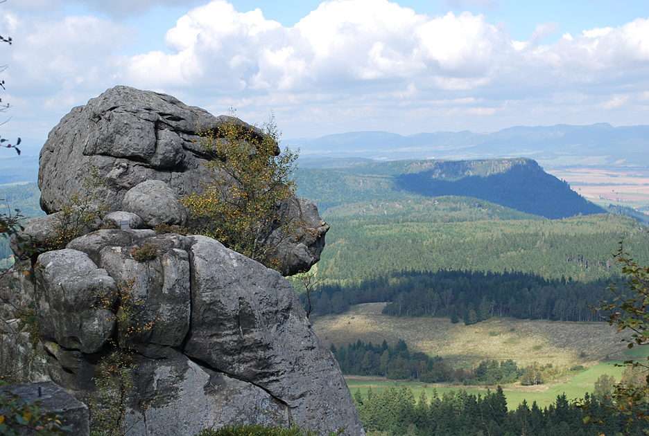 Góry Stołowe - "MAŁPA" puzzle online ze zdjęcia