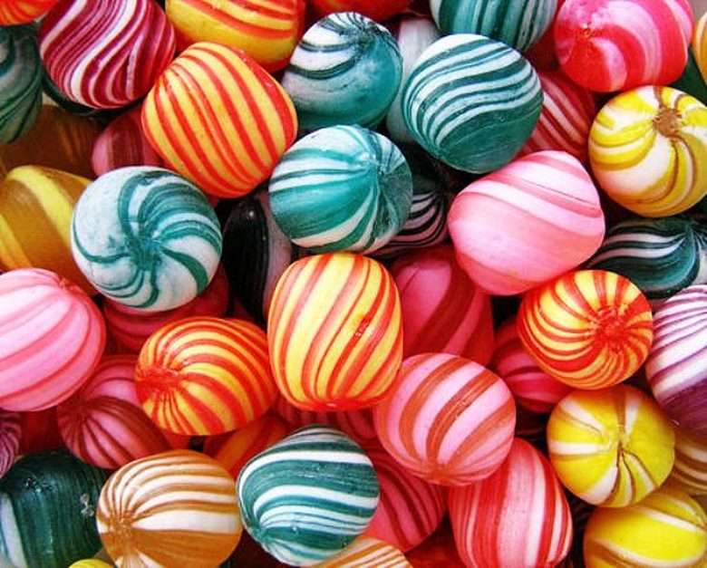 cute-food-licorice-candies puzzle online