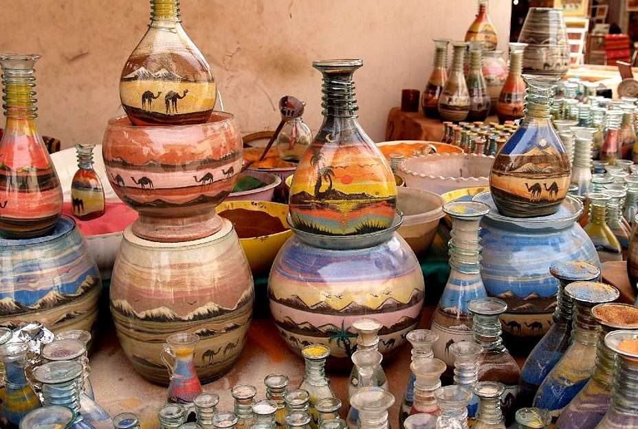 Na bazarze w Tunisie puzzle online ze zdjęcia