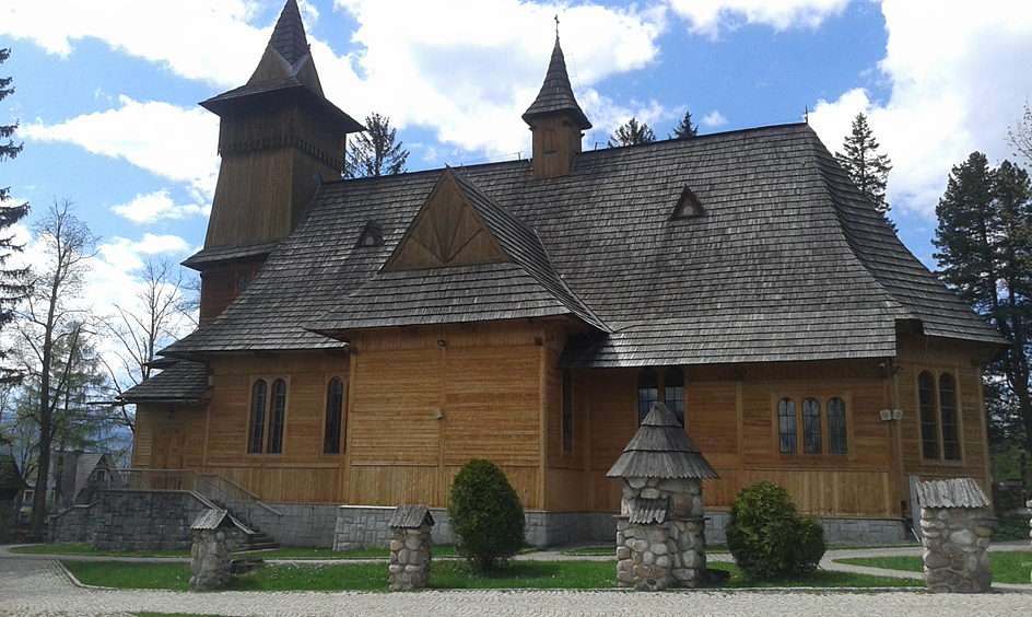 Kościół w Kościelisku puzzle online ze zdjęcia
