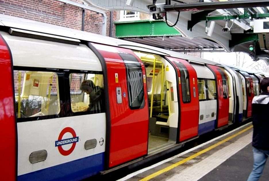 Londyn-metro puzzle online