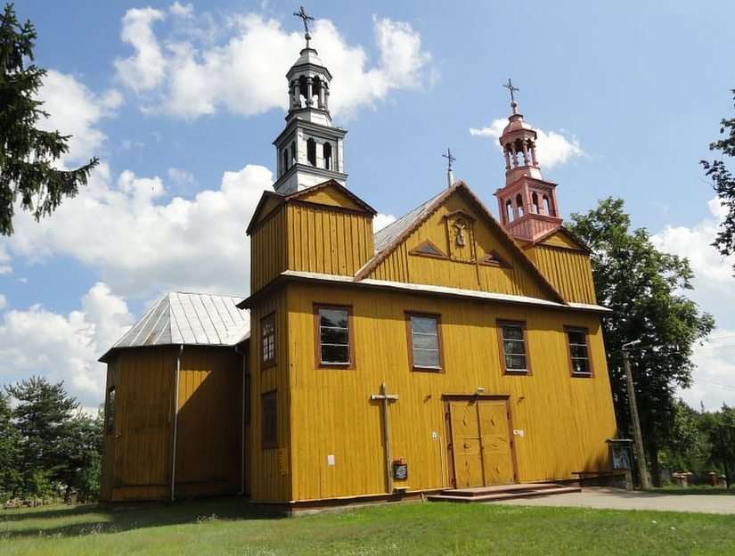 Kościół św. Anny w Dąbrówce puzzle ze zdjęcia