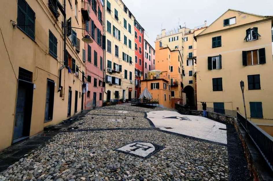 Genova puzzle online ze zdjęcia