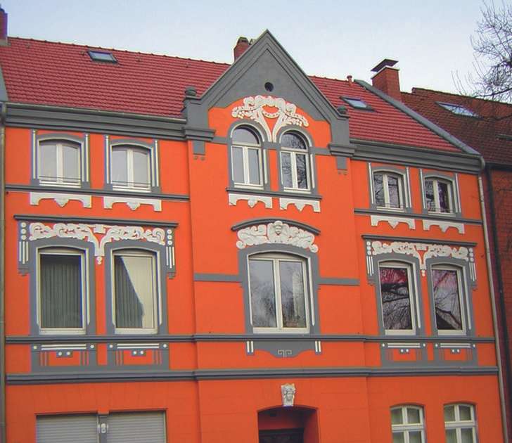 pomaranczowy dom puzzle online