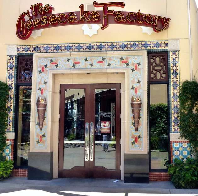 Cheesecake Factory puzzle online