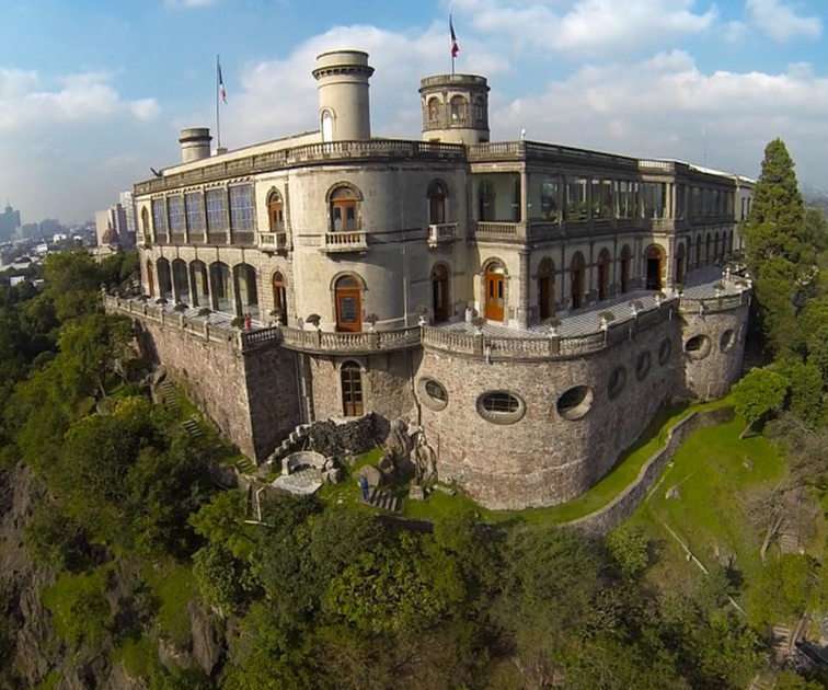 Zamek Chapultepec w Meksyku puzzle online ze zdjęcia