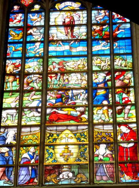 Witraż w Katedrze w Antwerpii puzzle ze zdjęcia