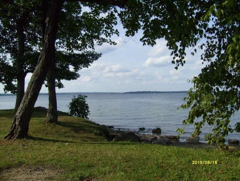 Jezioro Couchiching (Ontario Kanada) puzzle online ze zdjęcia