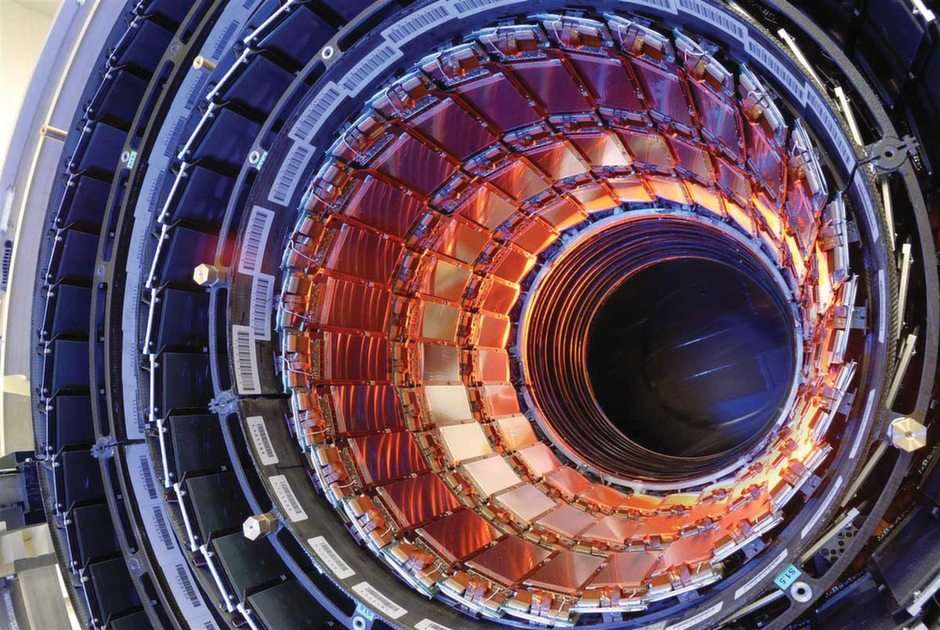 CERN puzzle online ze zdjęcia