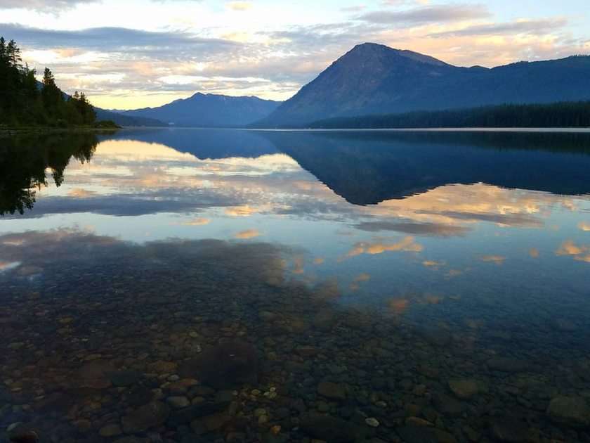 Refleksje nad jeziorem Wenatchee puzzle online
