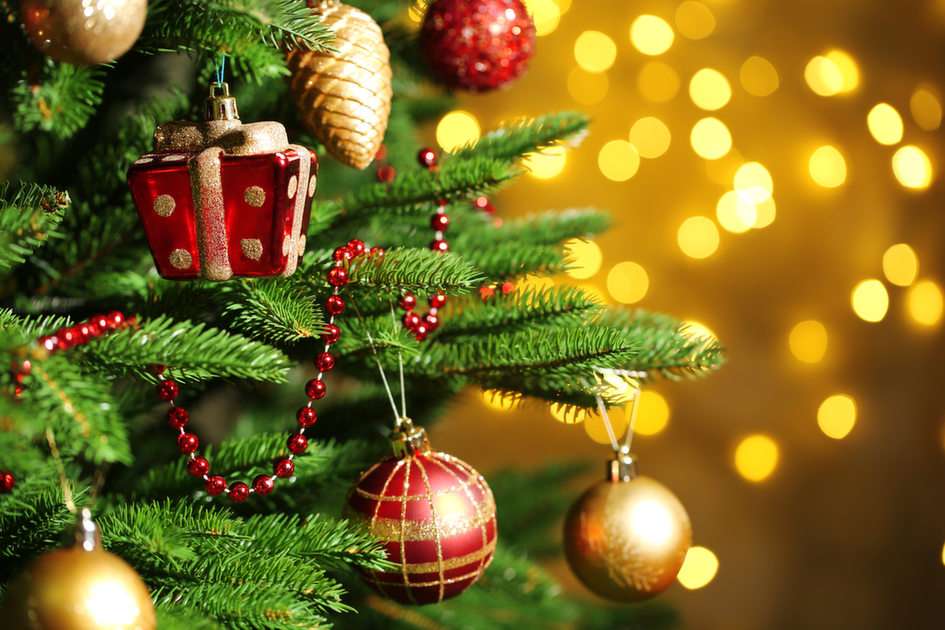 Drzewko świąteczne puzzle online ze zdjęcia