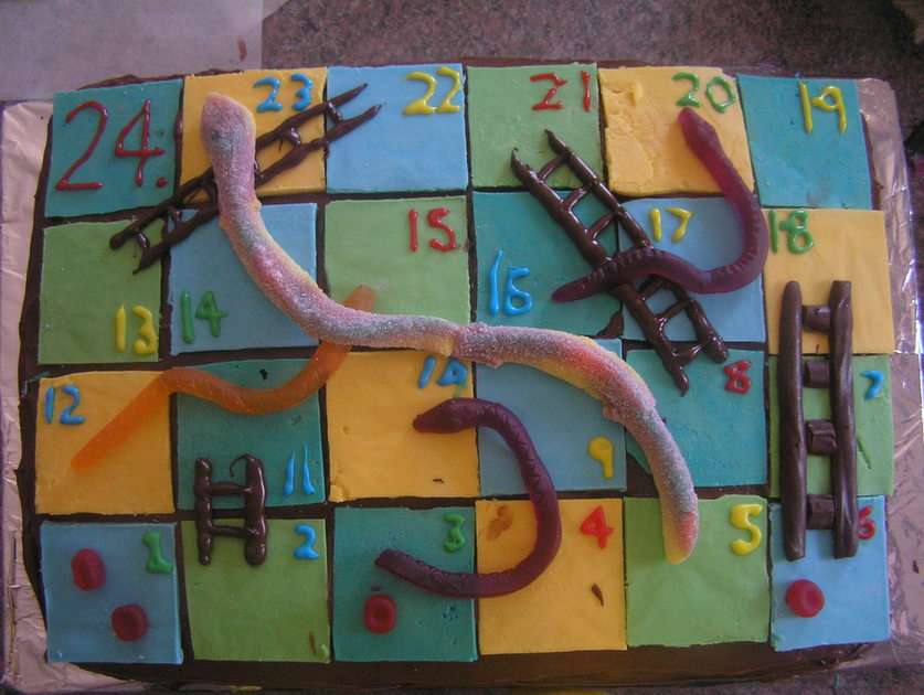 Tort Węże i Drabiny puzzle online ze zdjęcia