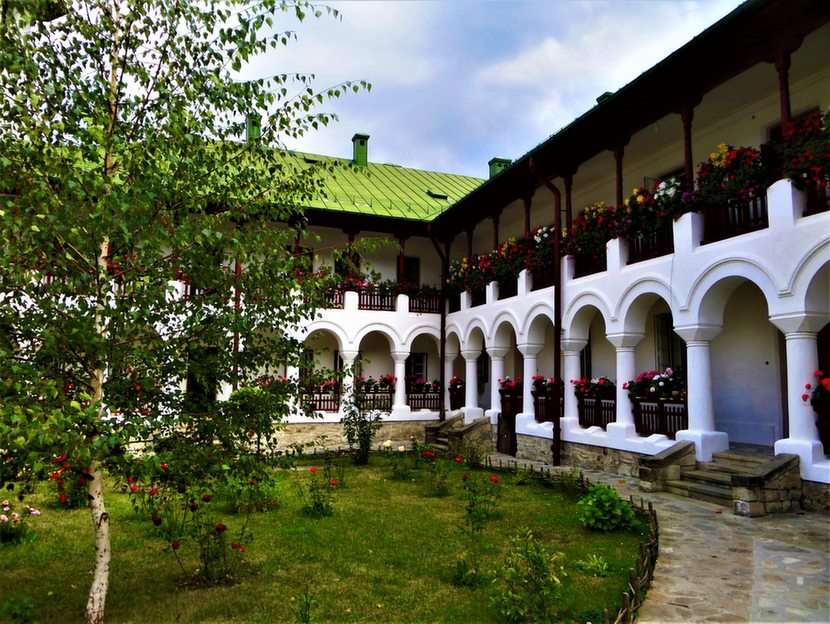 Rumunia - klasztor Agapia puzzle online