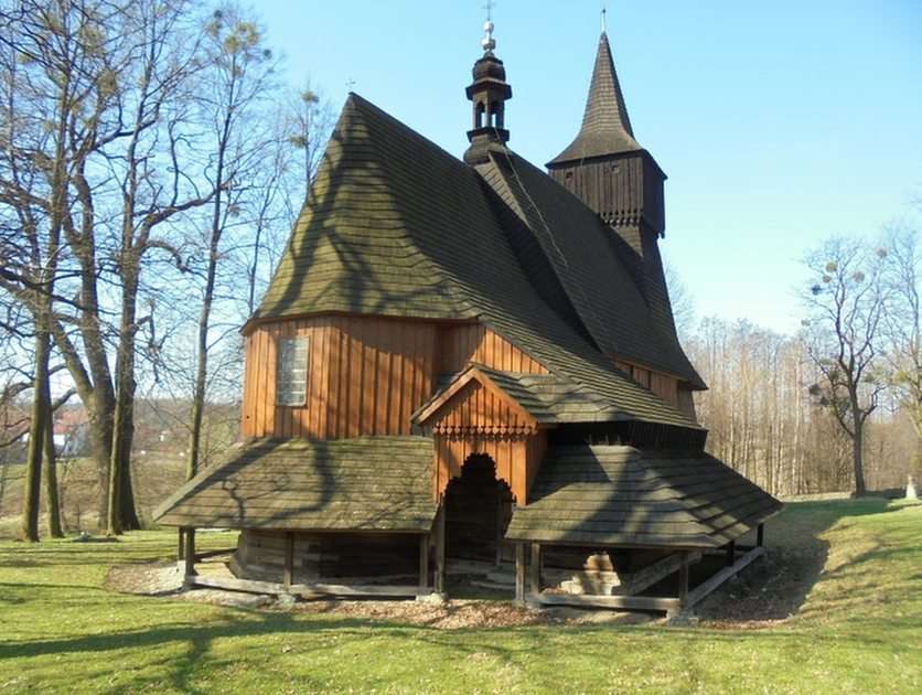 kościół drewniany w Osieku puzzle online