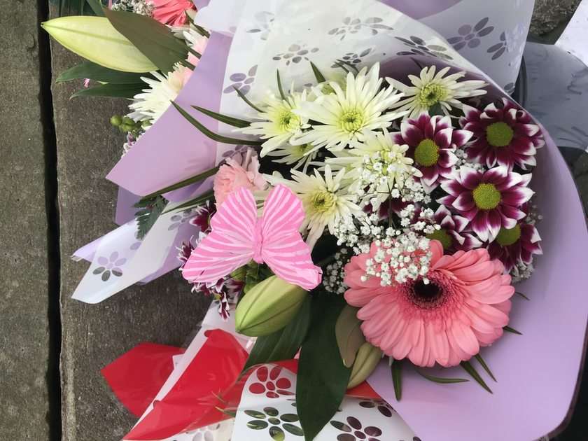 Irlandzkie kwiaty puzzle online ze zdjęcia