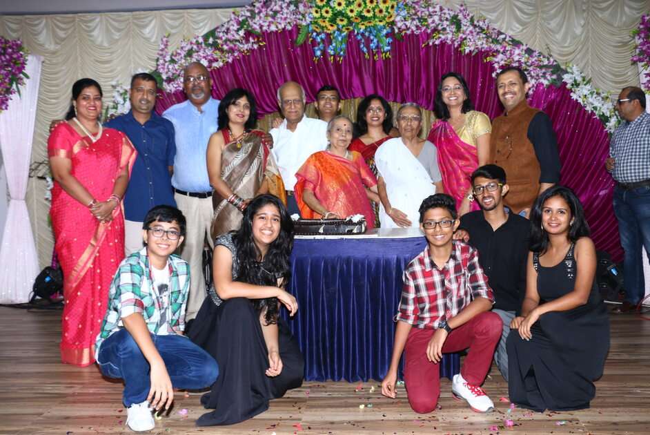 Rodzina Shah puzzle online ze zdjęcia