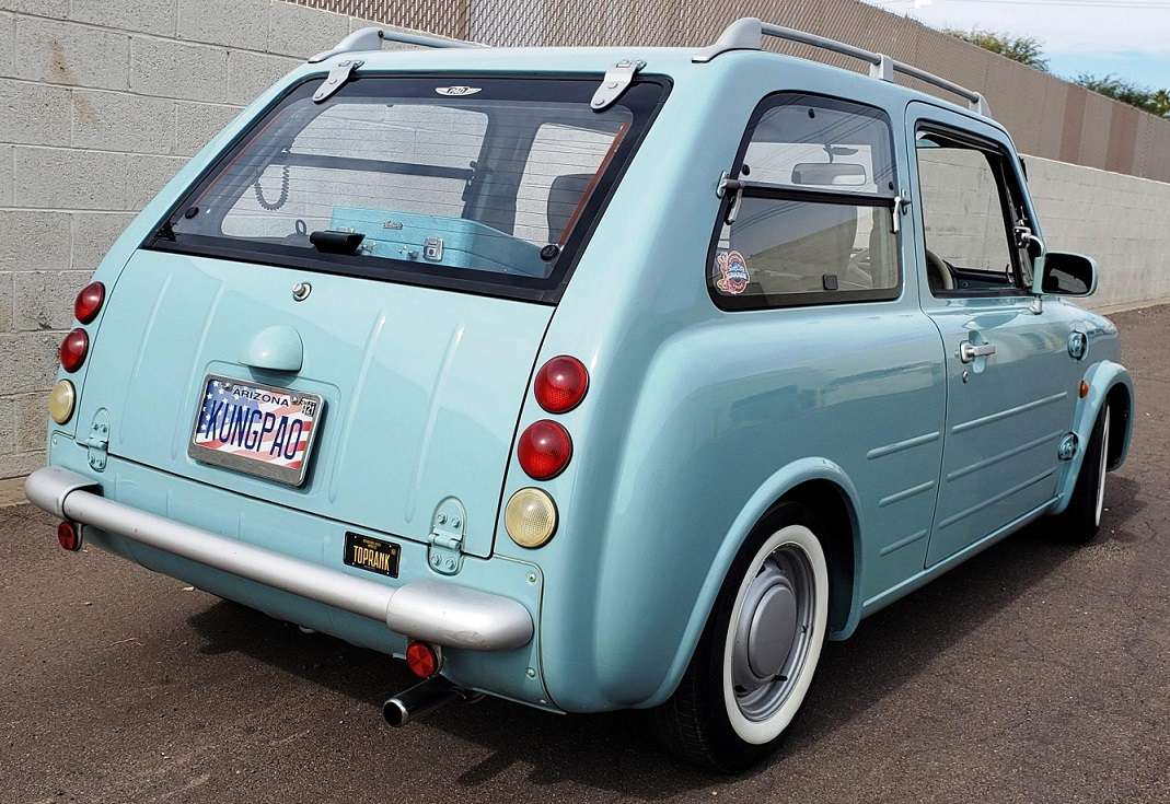 Nissan Pao - tył puzzle online
