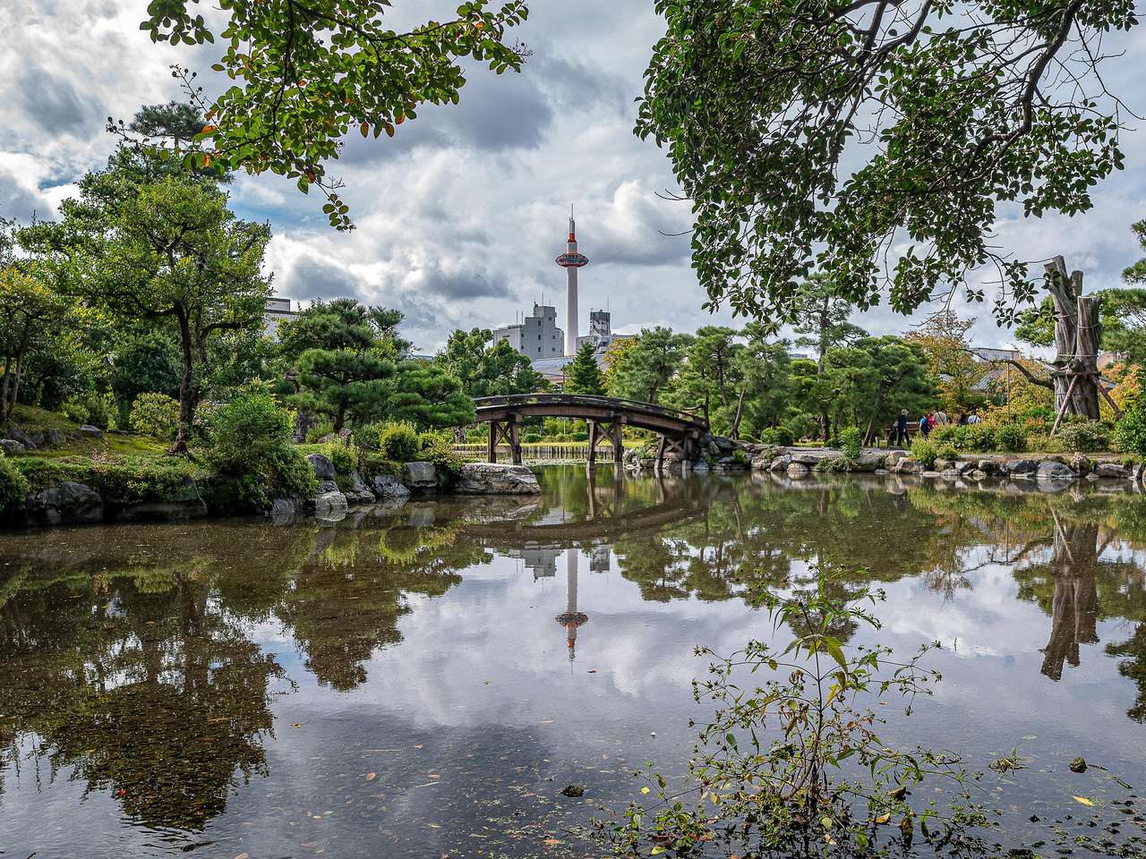 Shosei In Garten w Kioto puzzle online