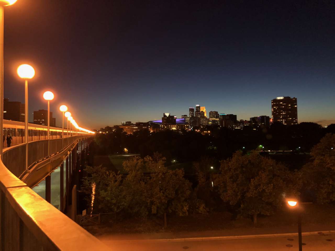 Nocny krajobraz Minneapolis puzzle online ze zdjęcia
