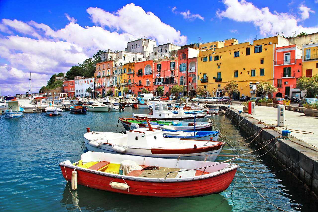 Łódki w porcie we Włoszech puzzle online
