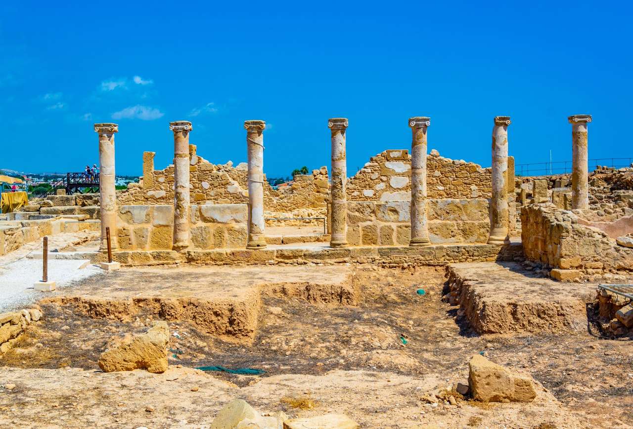 Ruiny na Cyprze puzzle online ze zdjęcia