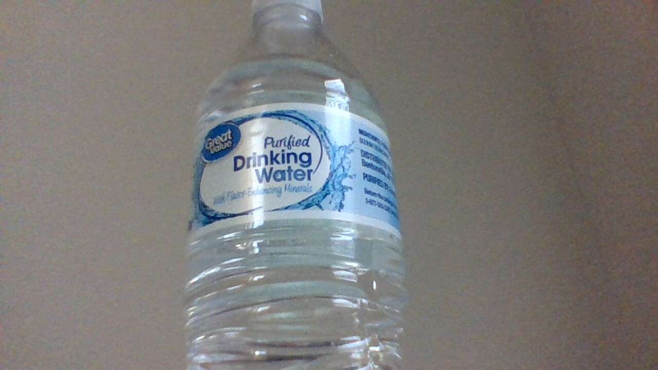 butelka wody puzzle online ze zdjęcia