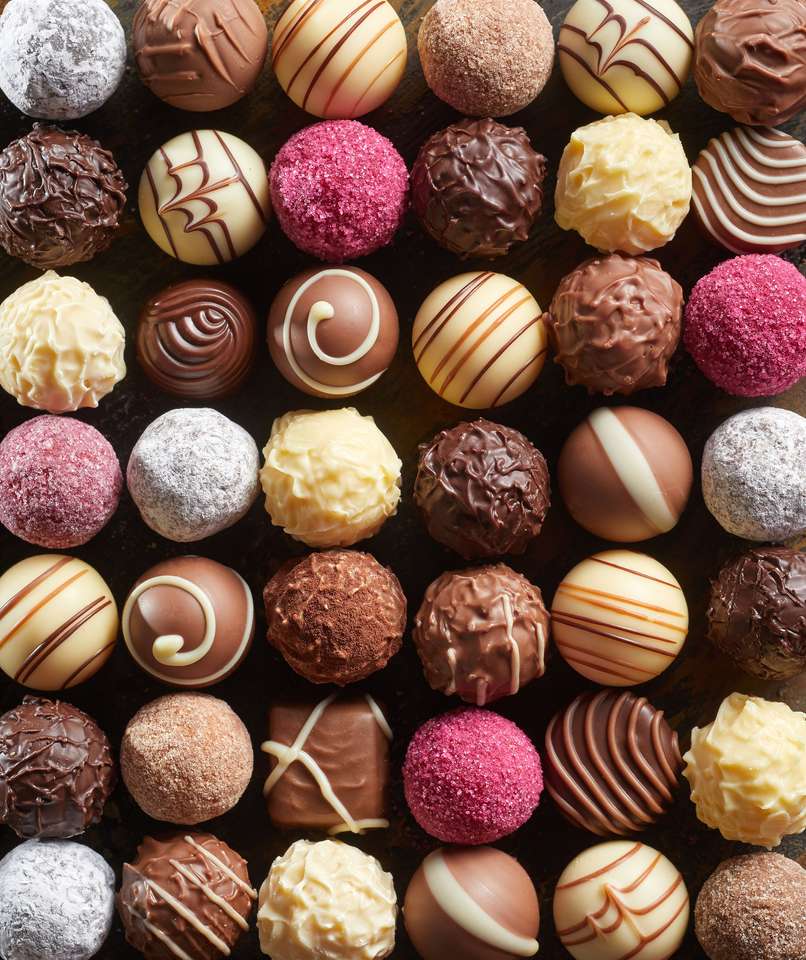 Ręcznie robione czekoladki praliny puzzle online
