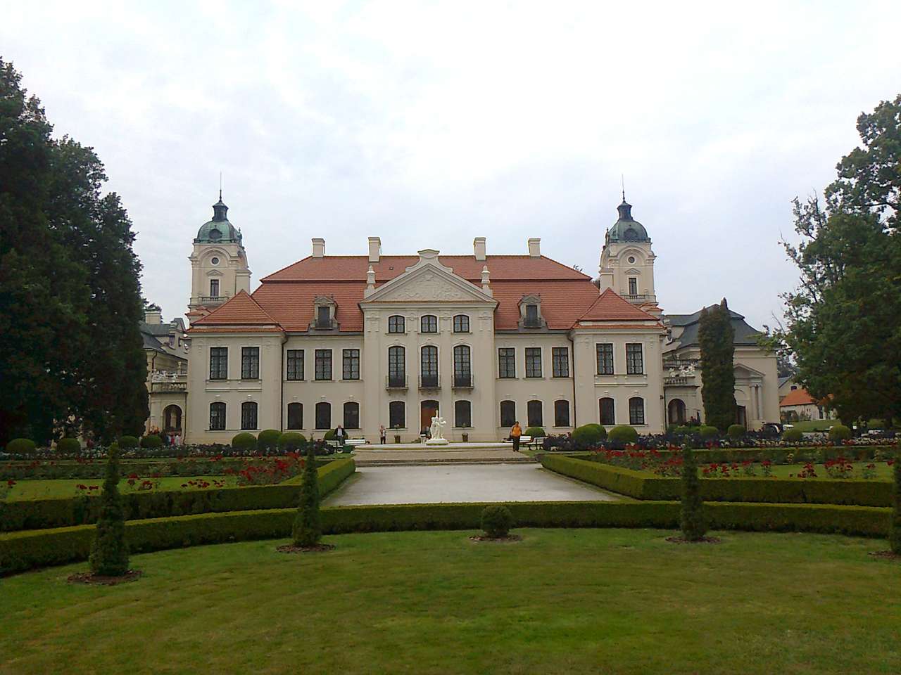 Pałac w Kozłówce puzzle online ze zdjęcia