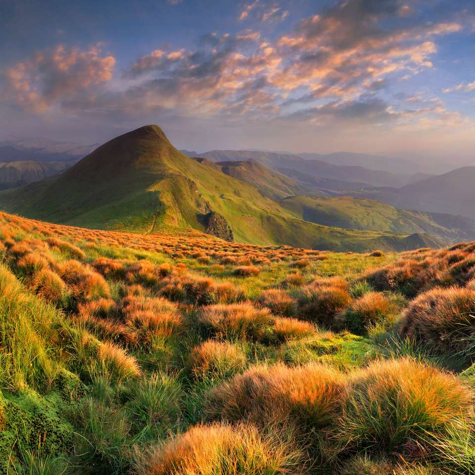 Piękny krajobraz lato w górach puzzle online