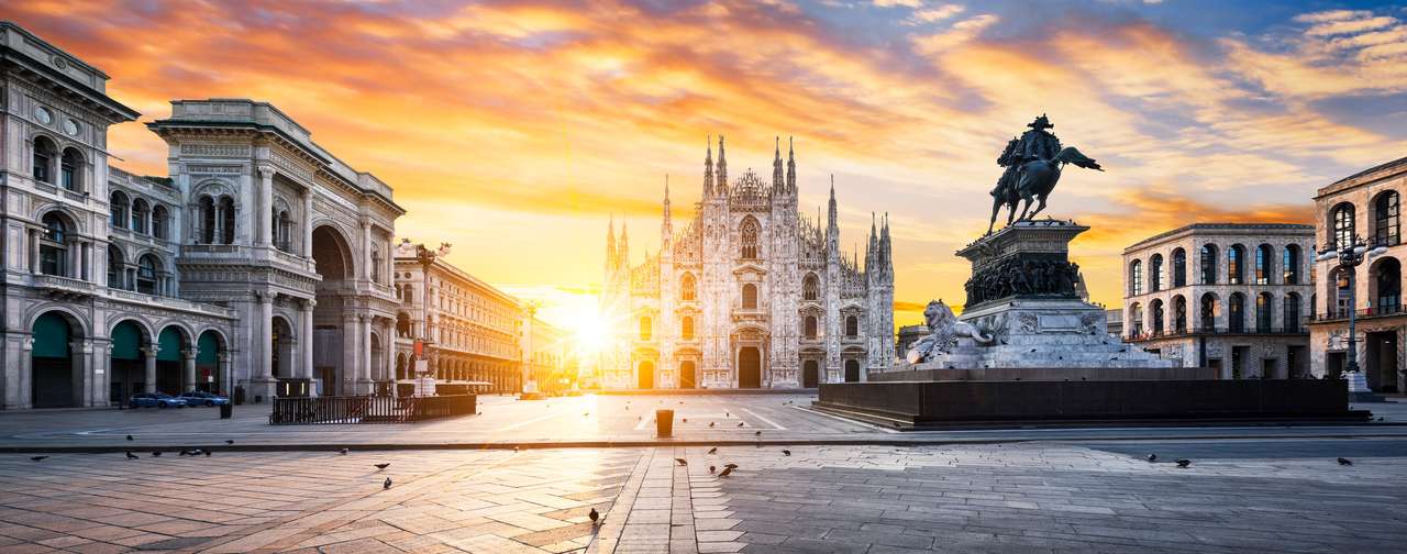 Duomo o wschodzie słońca, Mediolan, Europa. puzzle online ze zdjęcia